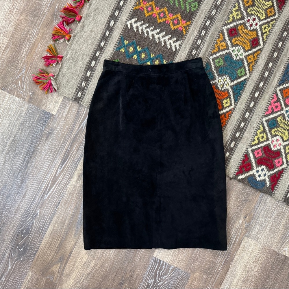 Vintage Genuine Suede Pencil Skirt Sz 4 EUC Black